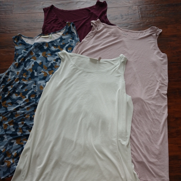 LOGO by Lori Goldstein Tops - LOGO by Lori Goldstein tank set camo 2x